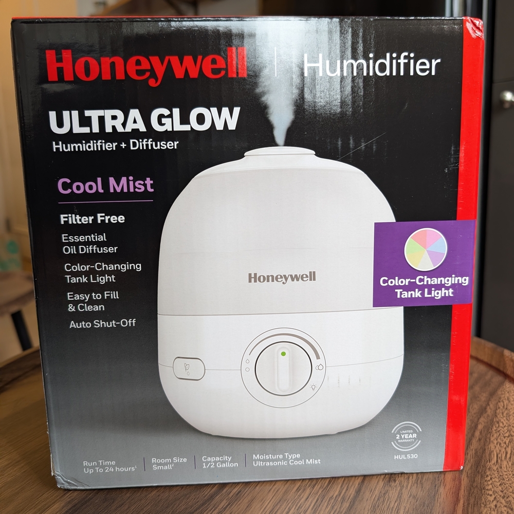 Honeywell White Humidifier with Color-Changing Light